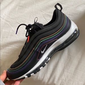 NIKE AIR MAX 97